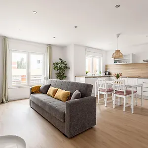 https://lisbon-vibes-monsanto-house.hotels-lisbon-portugal.com